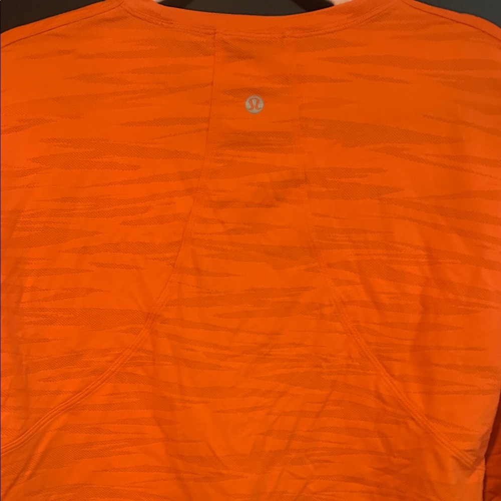 Lululemon Dark Orange Long Sleeve Crop Women's Top with pattern - Picture 5 of 8